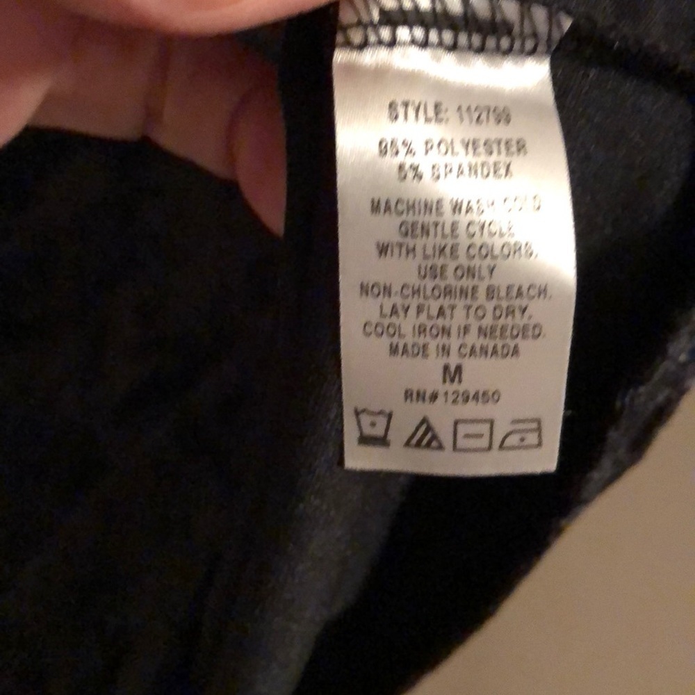 NWT Black Crushed Velvet Top w’ peep hole neckline - Picture 5 of 5